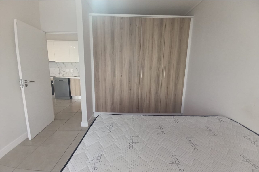1 Bedroom Property for Sale in Sandown Western Cape